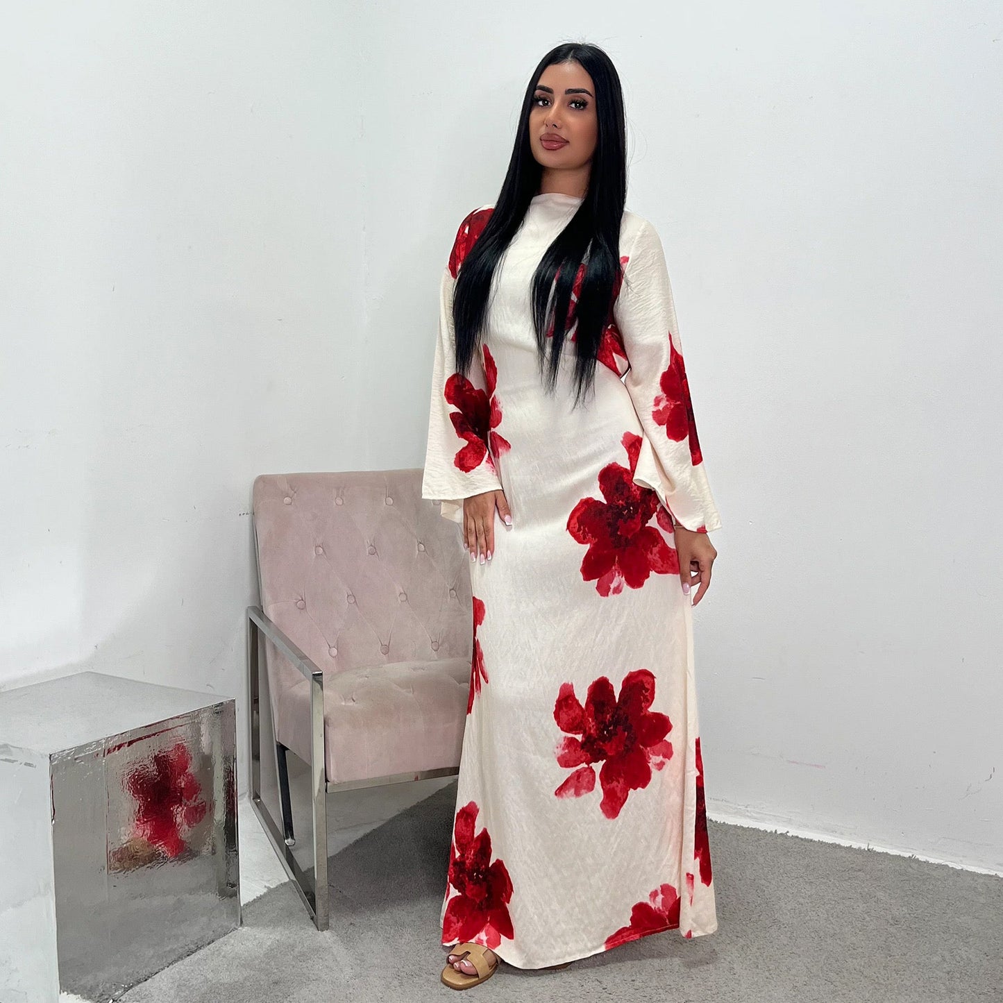Abaya mit Blumenmuster