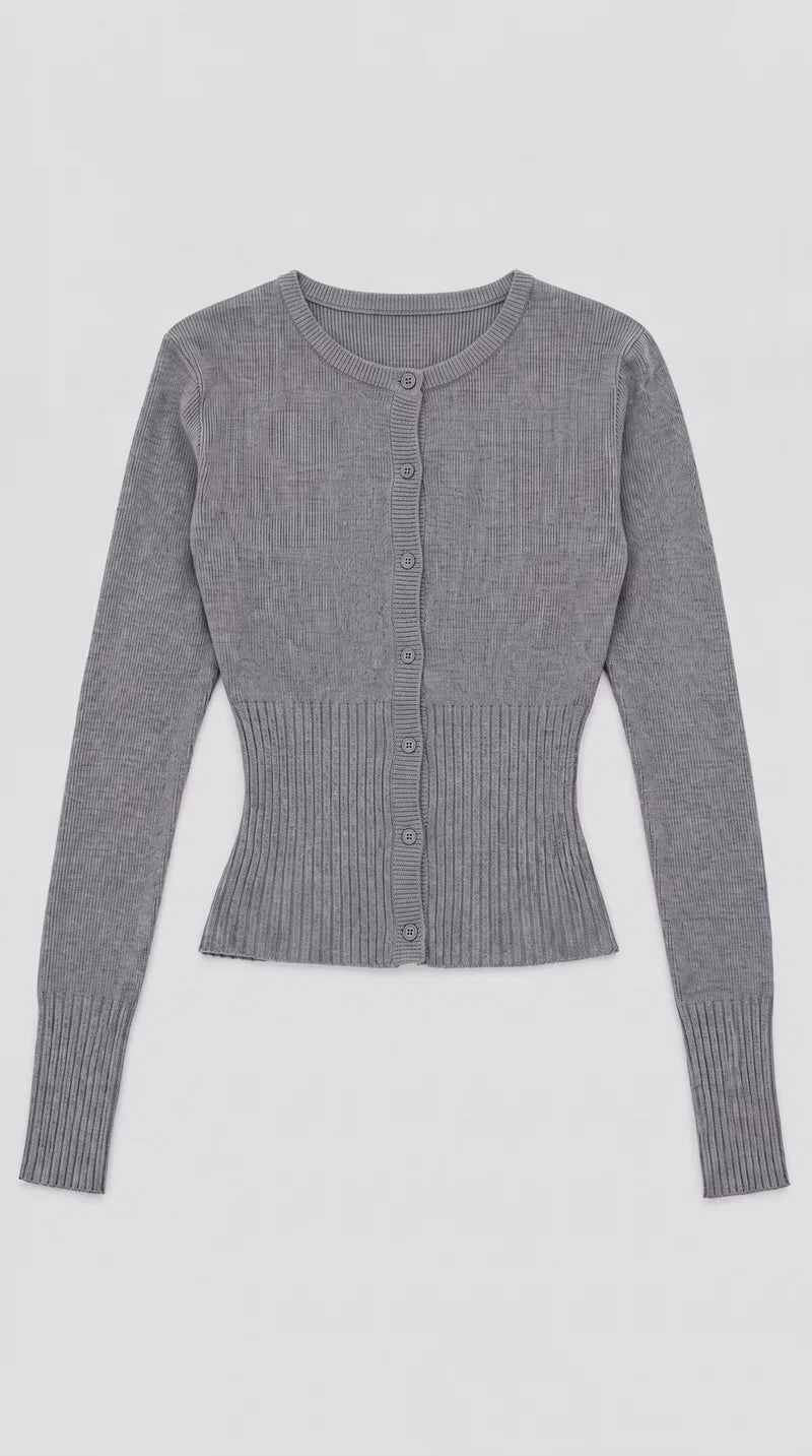 CROPPED STRICKJACKE