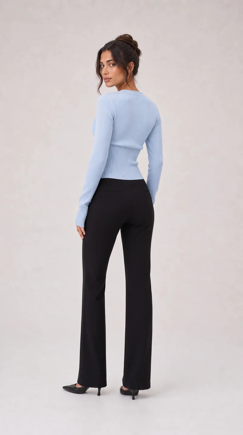 CROPPED STRICKJACKE